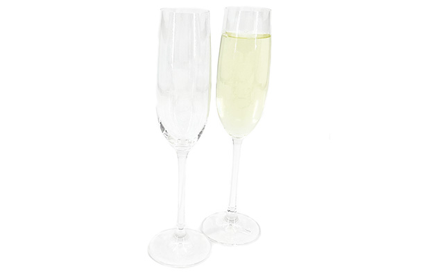 Champagne Glass Set (2 pc.) : Suncoast Porsche Parts & Accessories